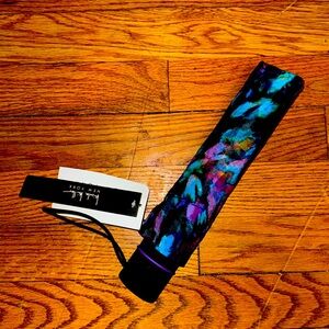 NWT! Nicole Miller 42” Manual Super Mini Umbrella